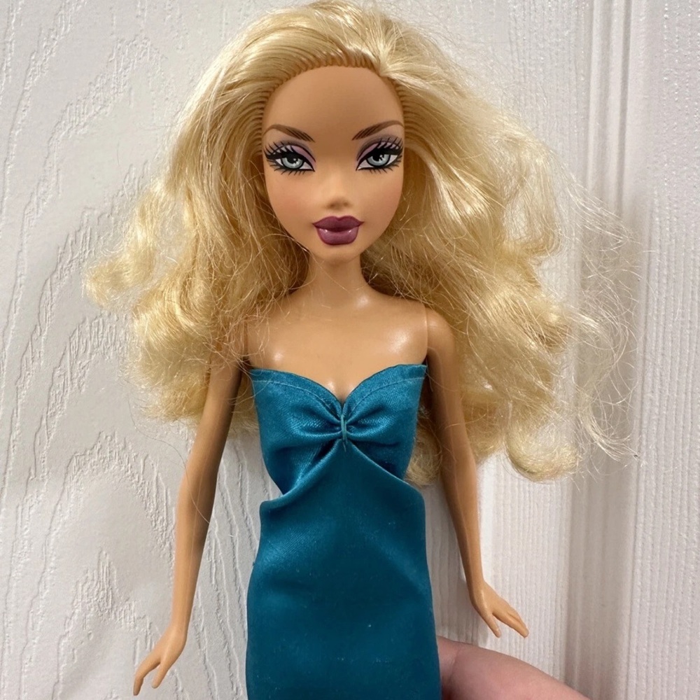 2/$75 vintage my scene doll 💕